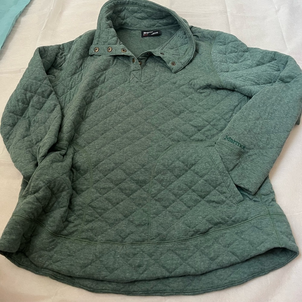 Quilted sweater